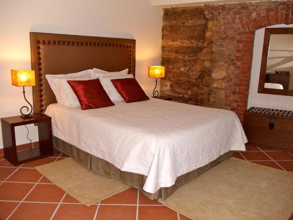 Casa Do Largo - Golega - Turismo De Habitacao Ξενοδοχείο Δωμάτιο φωτογραφία