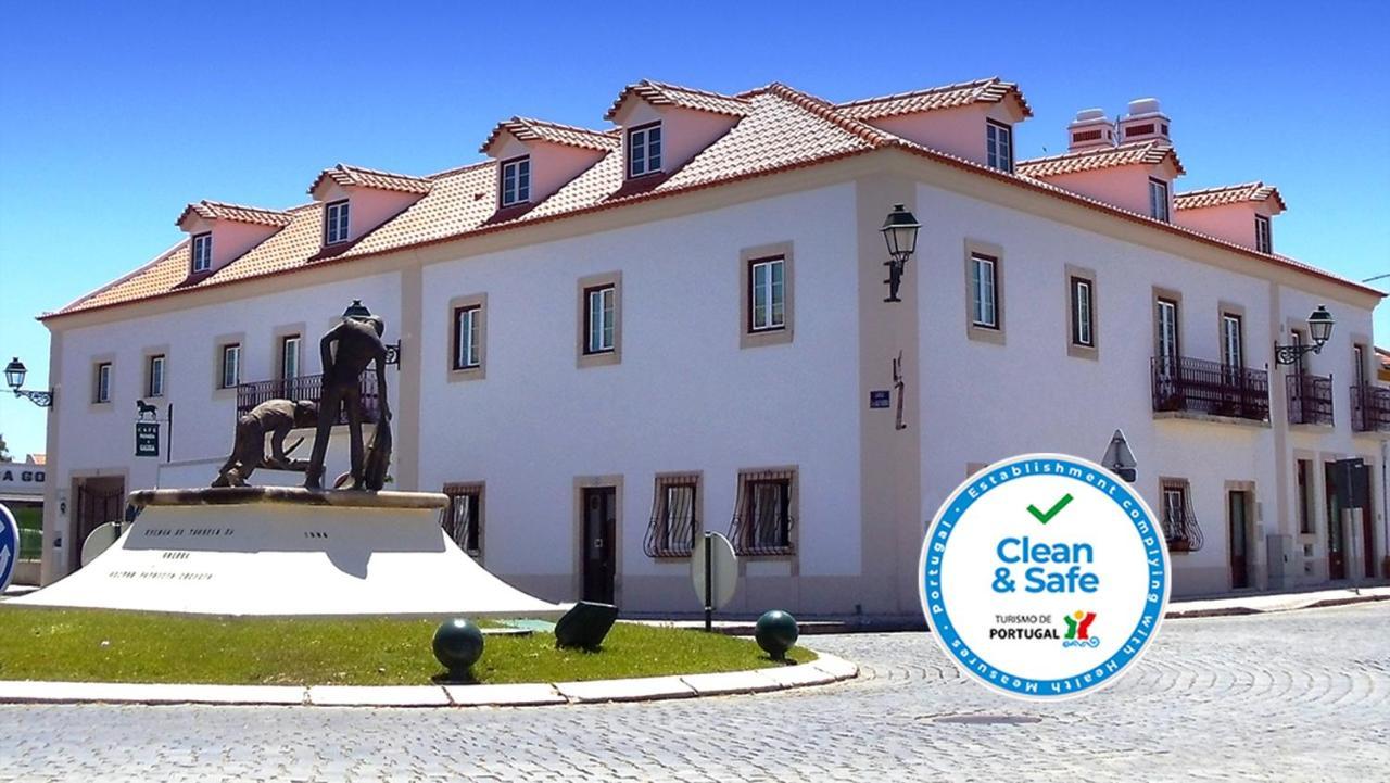 Casa Do Largo - Golega - Turismo De Habitacao Ξενοδοχείο Εξωτερικό φωτογραφία